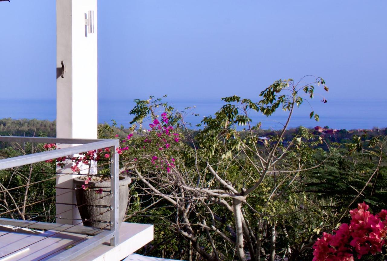 Villa Awan Uluwatu Buitenkant foto